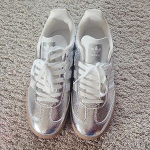NEW Adidas Women's Metallic Silver Samba Sneakers